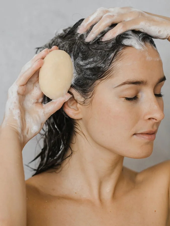 Shampoing solide pour cheveux secs et bouclés | Sans sulfate | ZEFIR
